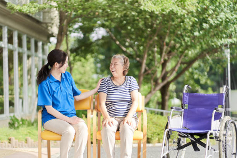 Cuidador de Pacientes Oncológicos Contato Liberdade - Cuidadora de Pacientes com Alzheimer