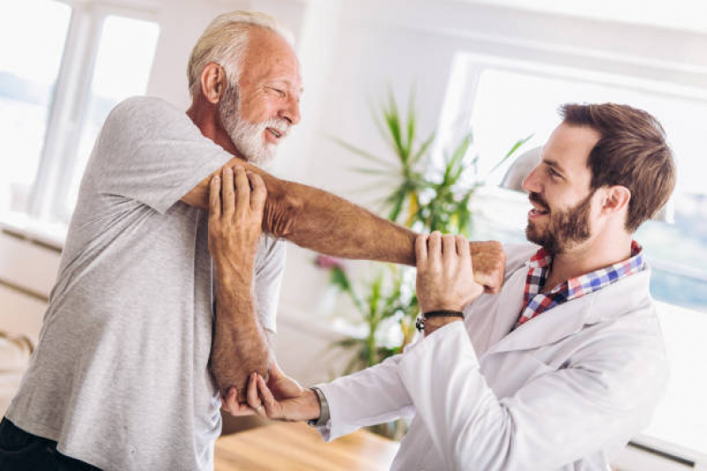 Fisioterapeuta de Pessoa da Terceira Idade Ponte Rasa - Fisioterapeuta para Idoso com Alzheimer