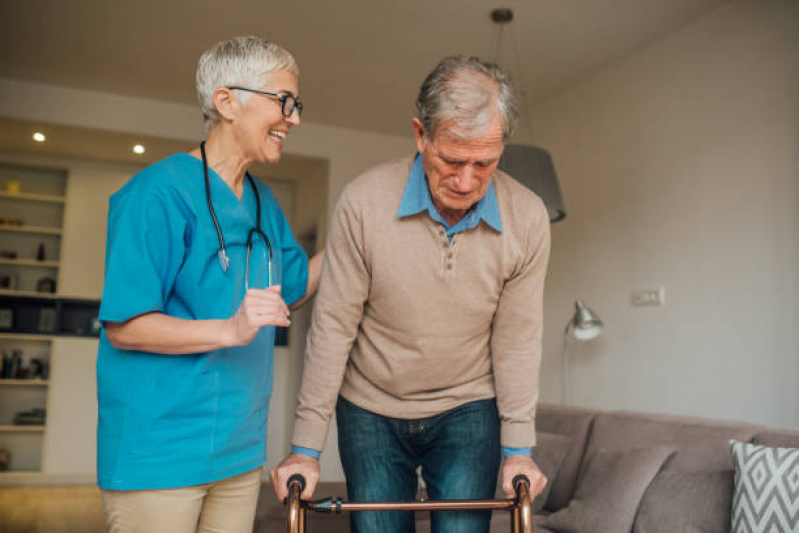 Onde Tem Acompanhante de Idoso em Hospitais Parada Inglesa - Acompanhante de Idoso com Alzheimer